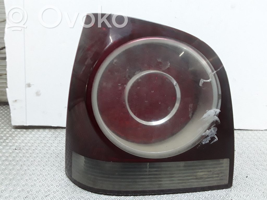 Lampa tylna