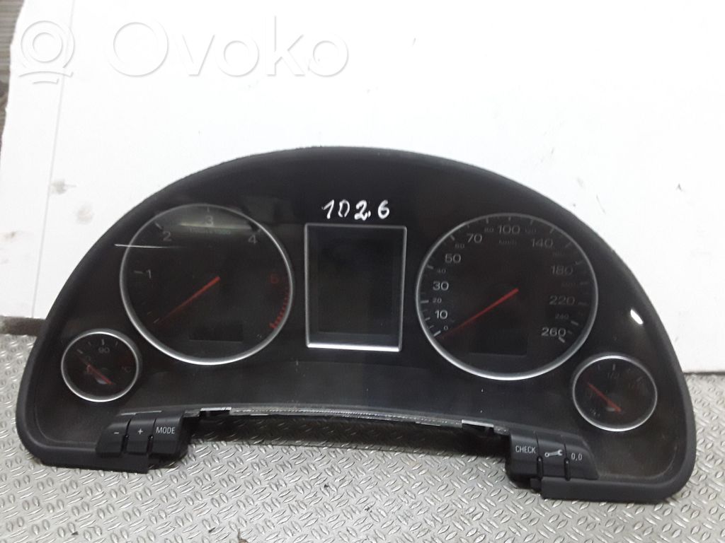 Audi A4 S4 B6 8E 8H Vitezometru (grup de instrumente) 