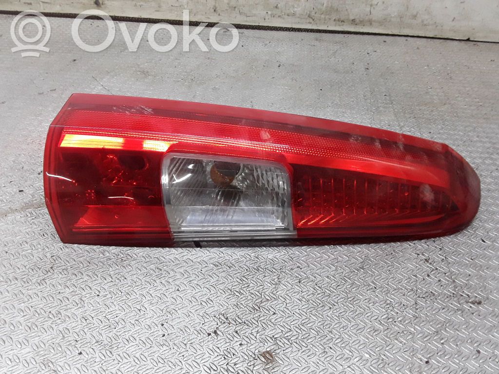Volvo V70 Feux arrière / postérieurs 