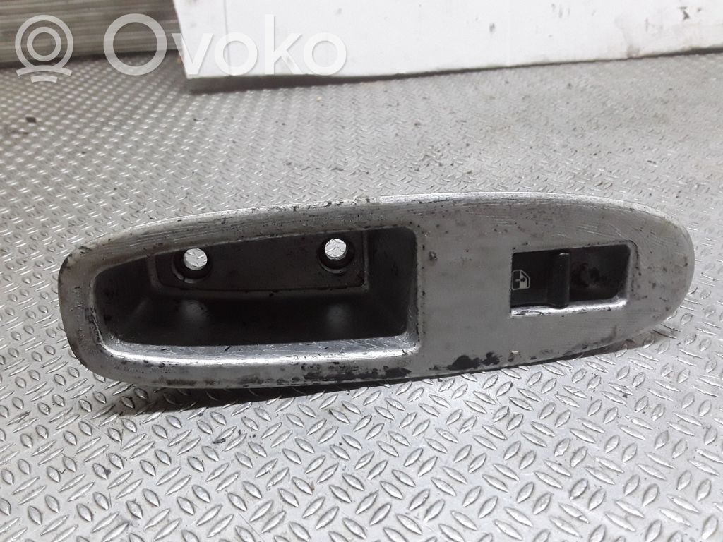 Alfa Romeo 159 Electric window control switch 