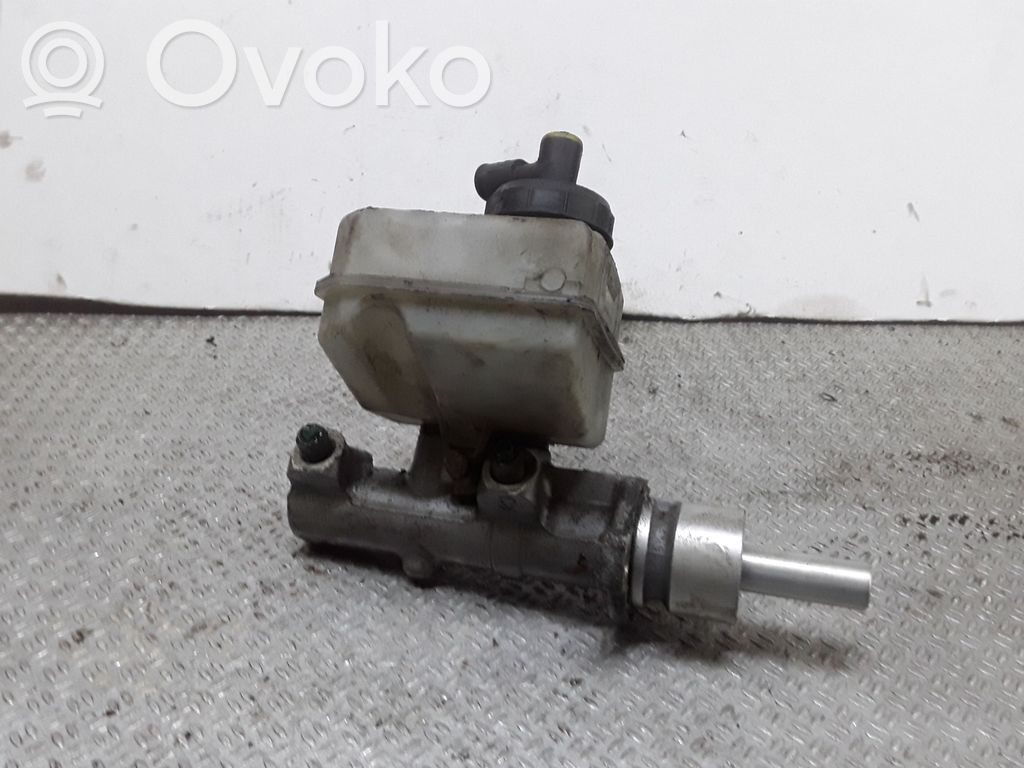 Opel Movano A Pääjarrusylinteri 