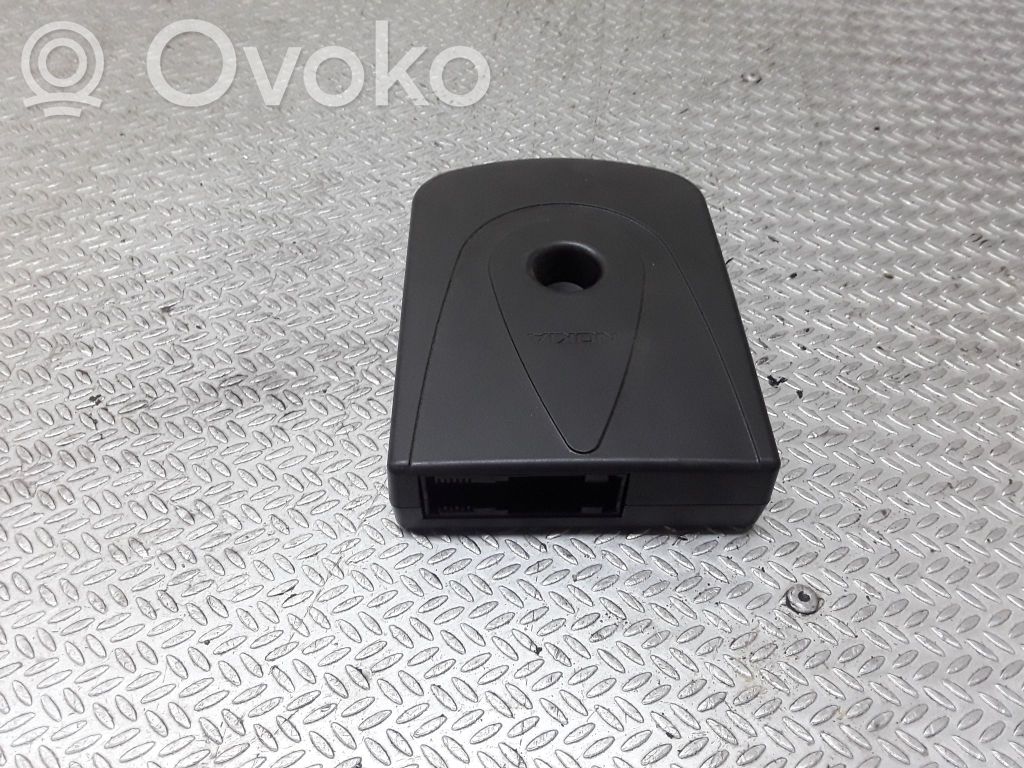 Bluetoothin ohjainlaite/moduuli   7S7T19G488AE