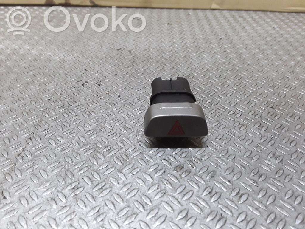 Ford Focus Hazard light switch 