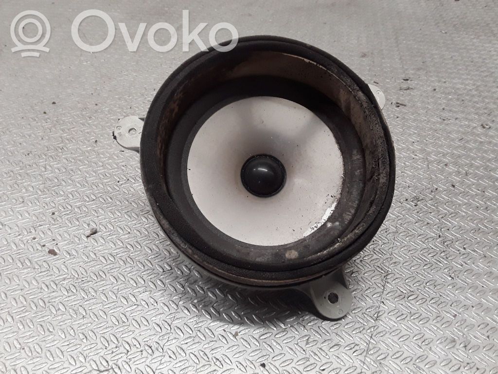 Subaru B9 Tribeca Altavoz de la puerta trasera 