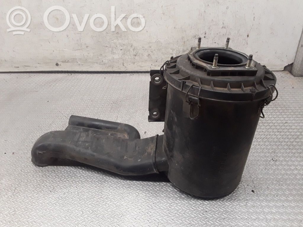 Iveco Daily 30.8 - 9 Boîtier de filtre à air