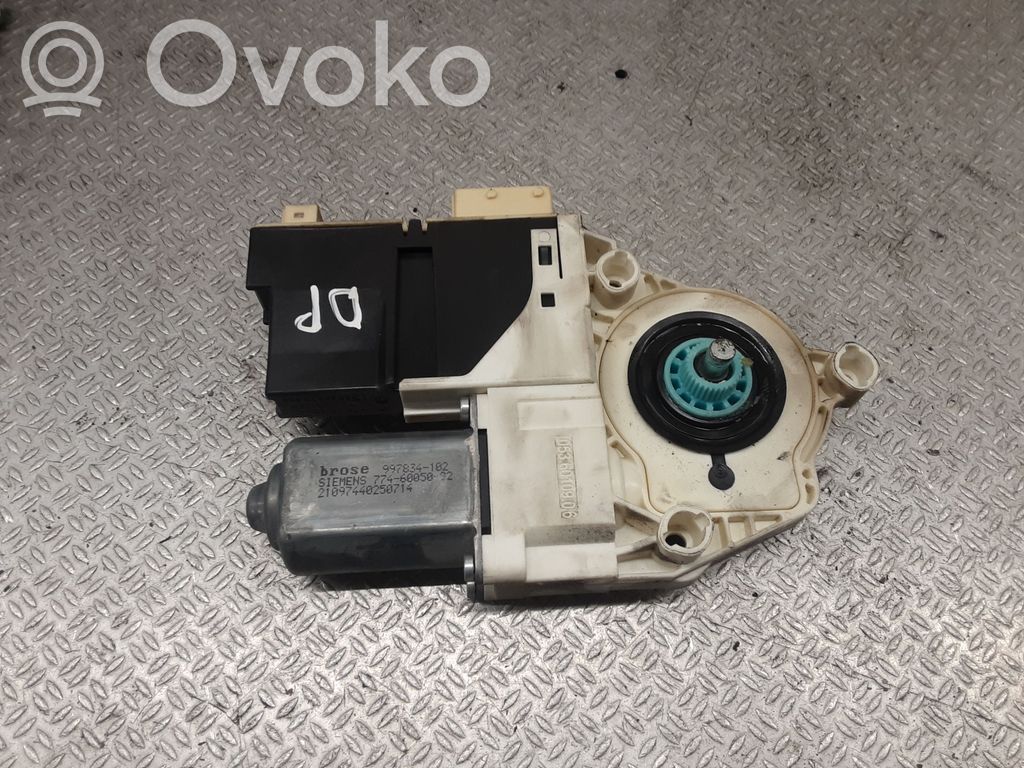 Front door window regulator motor   965494100