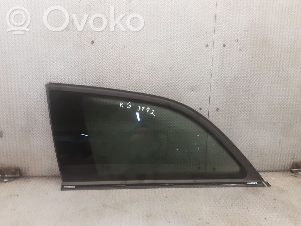 Rear side window