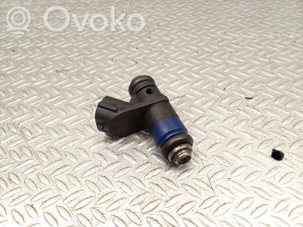 Seat Ibiza III (6L) Inyector de combustible 