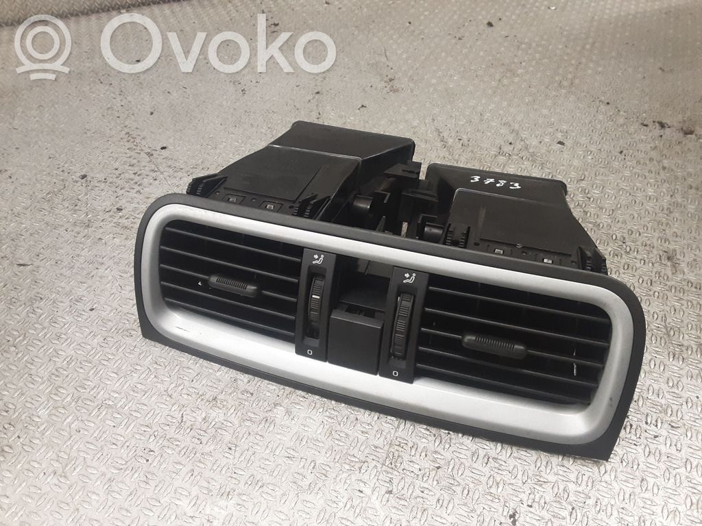 Skoda Fabia Mk2 (5J) Grilă ventilație centrală