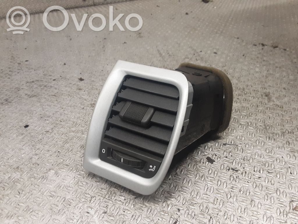 Skoda Fabia Mk2 (5J) Grilă ventilație/ramă laterală bord 