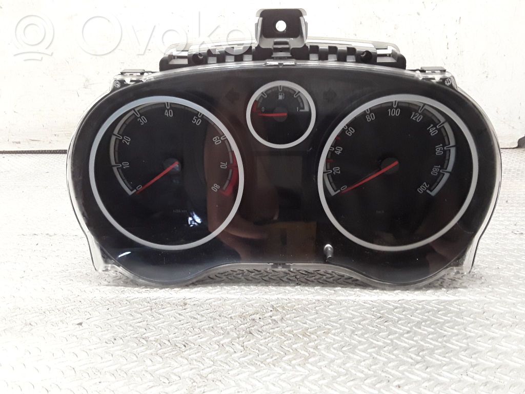 Opel Corsa D Spidometras (prietaisų skydelis) 