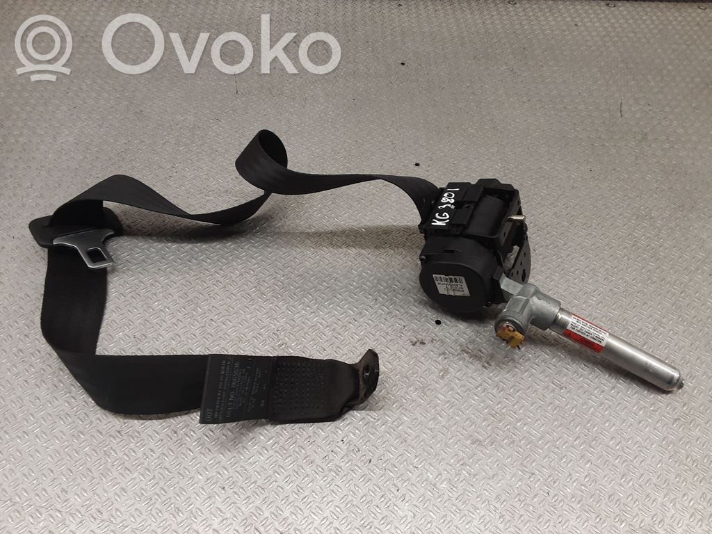 Volvo V50 Cinturón trasero 