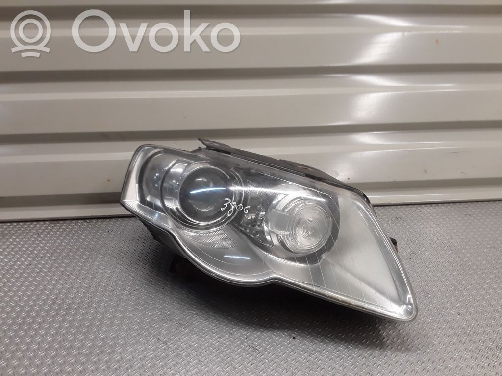 Headlight/headlamp   73010157F,89312660