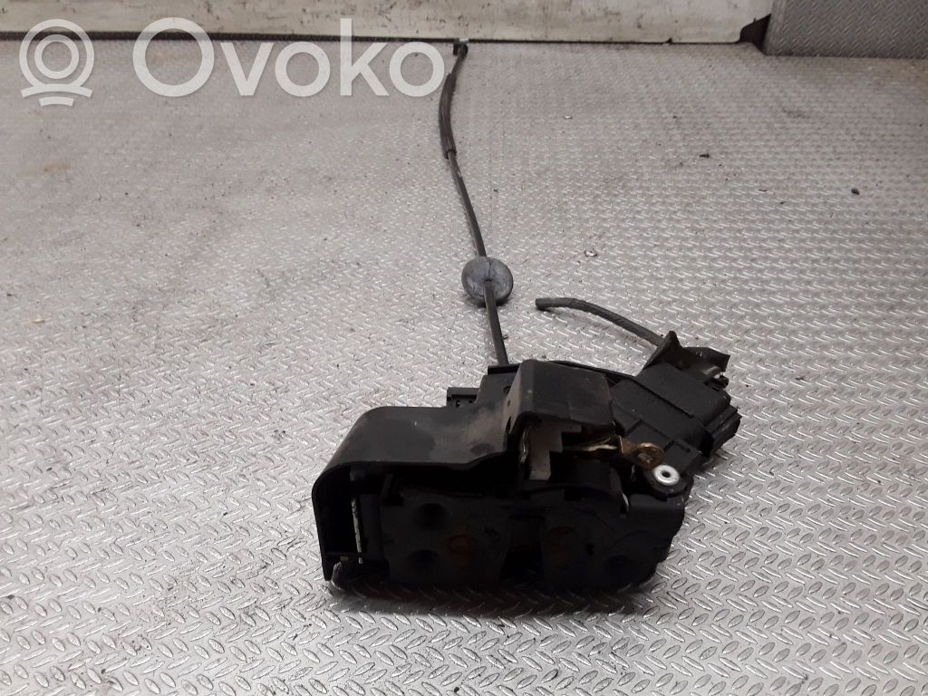 Ford Focus C-MAX Priekšpusē slēdzene 