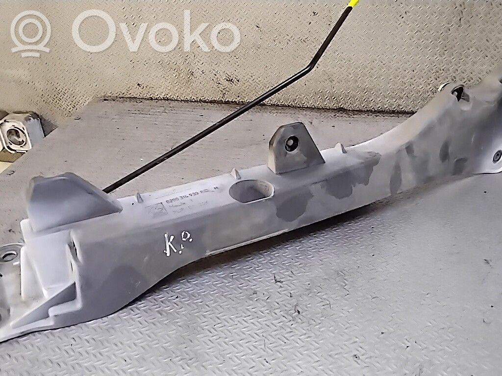 Renault Clio III Fender mounting bracket 