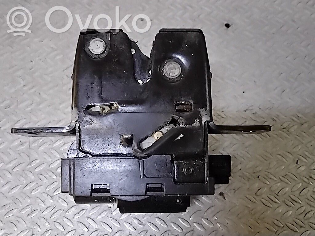Tailgate/trunk/boot lock/catch/latch   8200947699