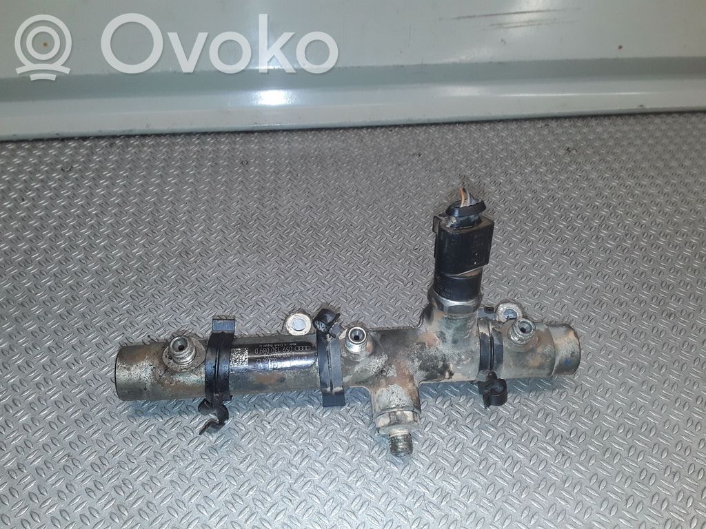 Kraftstoffverteiler Einspritzleiste Verteilerrohr   059130089D,028100691