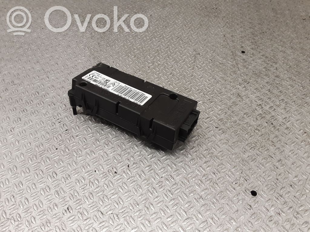 Peugeot 308 Module de pression des pneus 