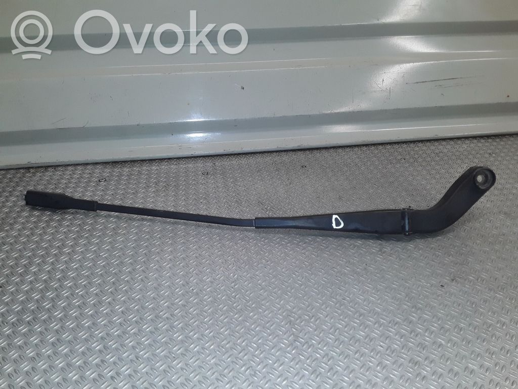 Mercedes-Benz B W245 Braț ștergător față 