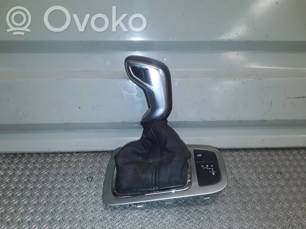 Citroen C5 Pavarų perjungimo svirties apdaila (oda, bumbulas) 