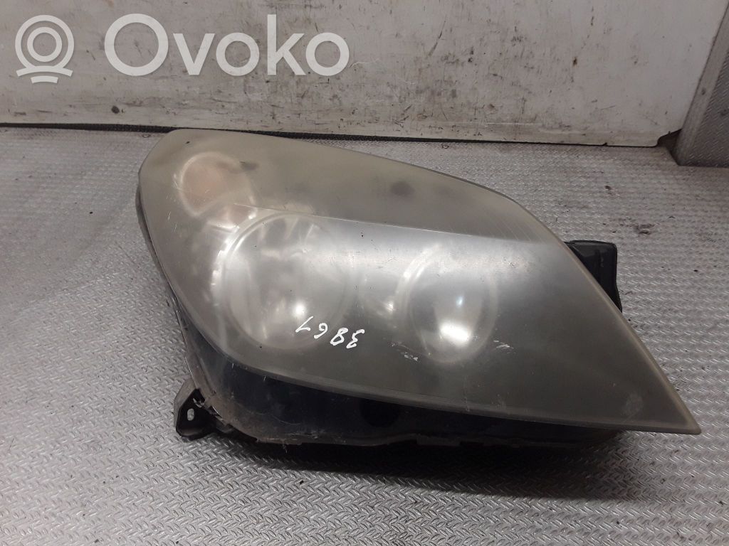 Opel Astra H Phare frontale 