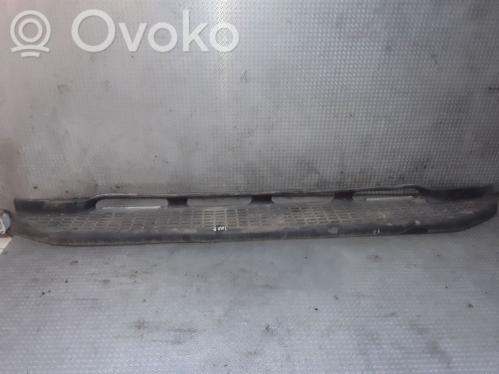 Iveco Daily 35.8 - 9 Parachoques 