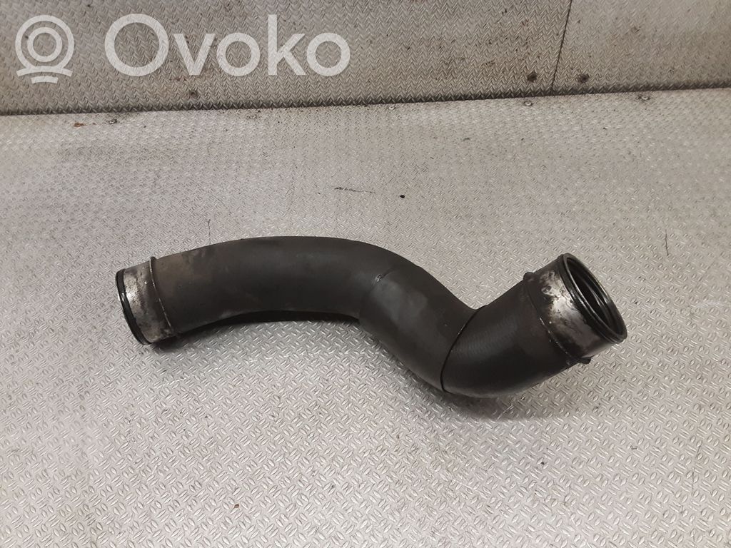 Mercedes-Benz E W211 Intercooler hose/pipe 