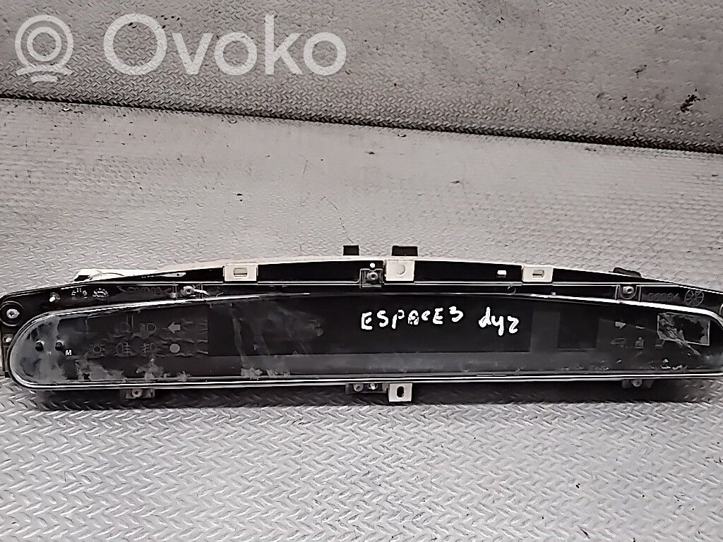 Renault Espace III Speedometer (instrument cluster) 