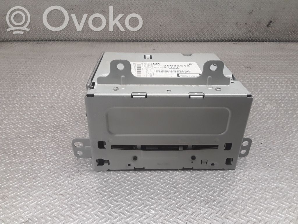 Radio/CD/DVD/GPS-pääyksikkö   20983513