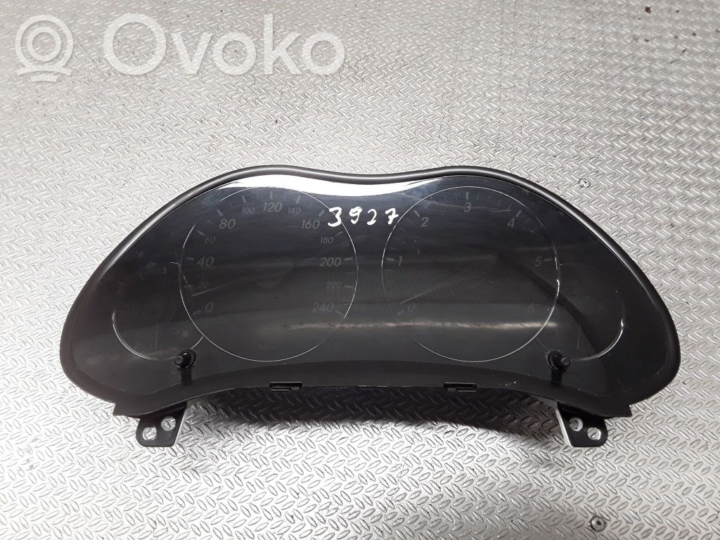 Toyota Avensis T250 Vitezometru (grup de instrumente) 