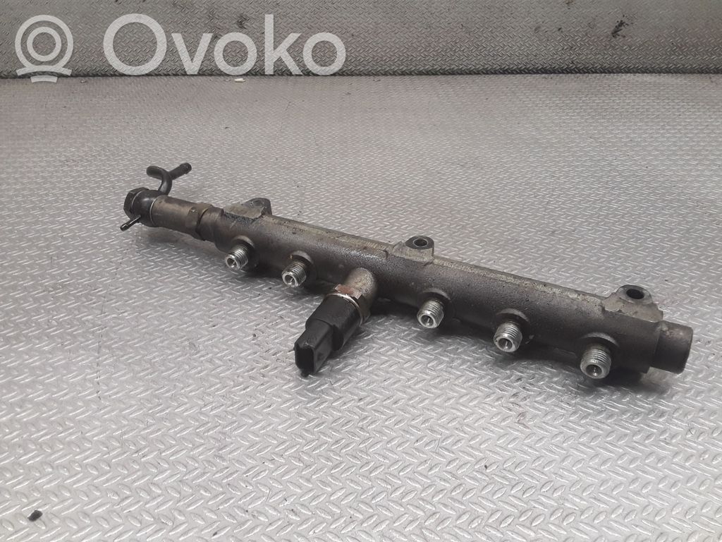 KIA Sorento Fuel main line pipe 
