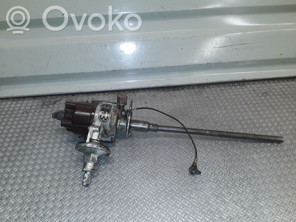 Moskvich 412 Spark distributor 
