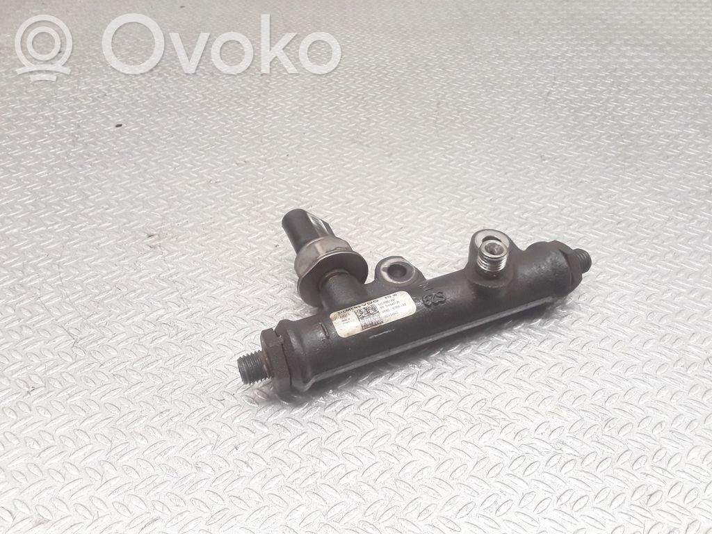 Jaguar XF X250 Rampă alimentare injectoare