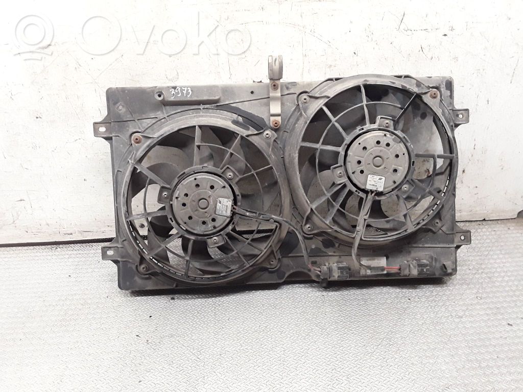 Elektrinis radiatorių ventiliatorius   7M3121203,0130303881,YM218A247CA