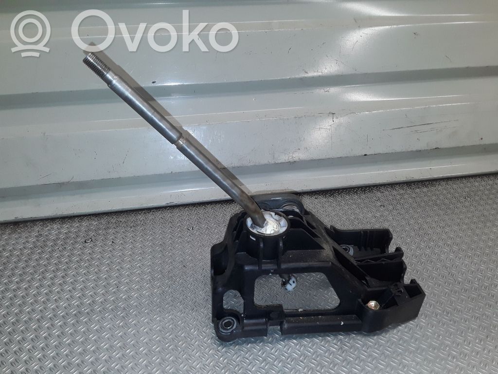 Gear shifter/selector