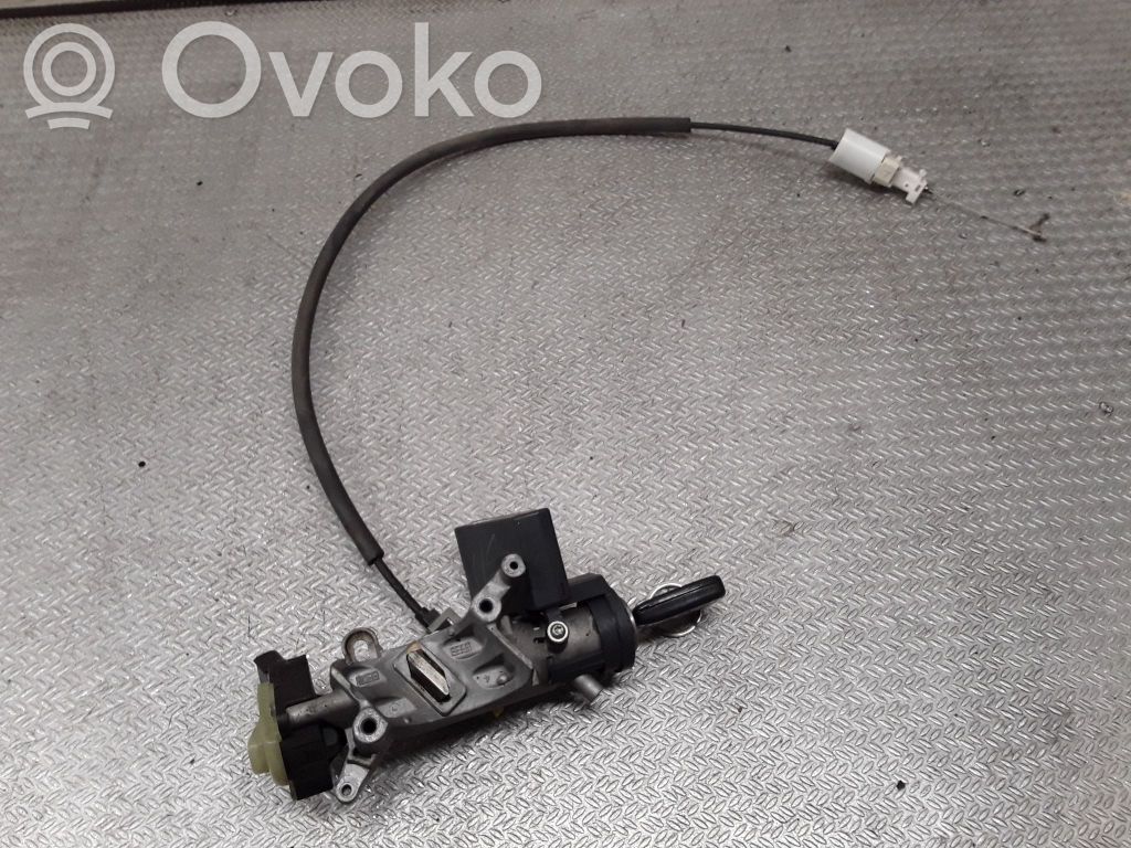 Užvedimo spynelė   04685719AD
