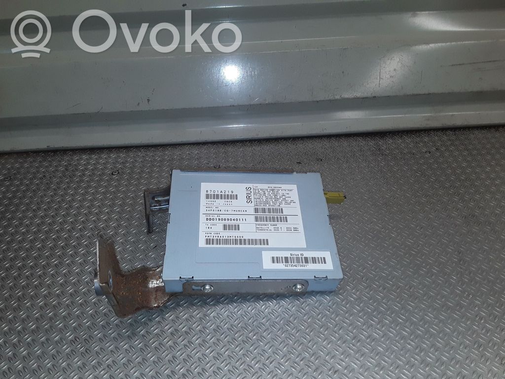 Mitsubishi Outlander Aerial antenna amplifier 