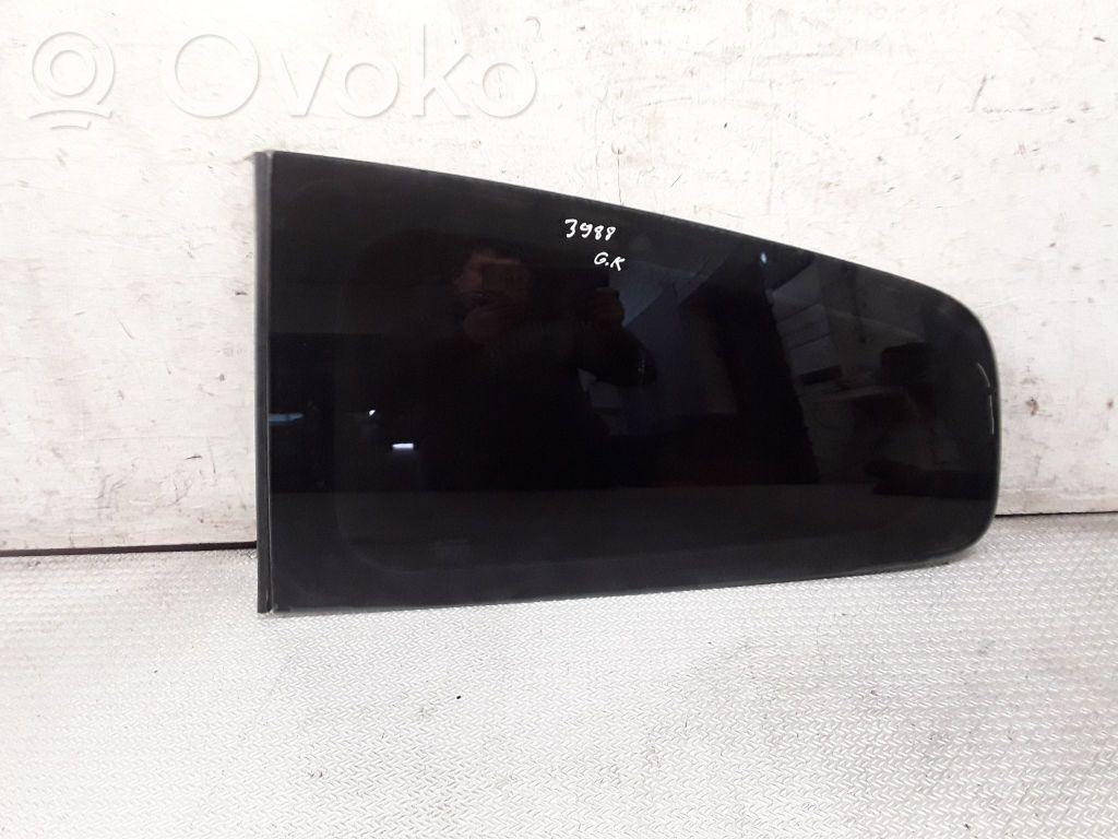 Rear side window