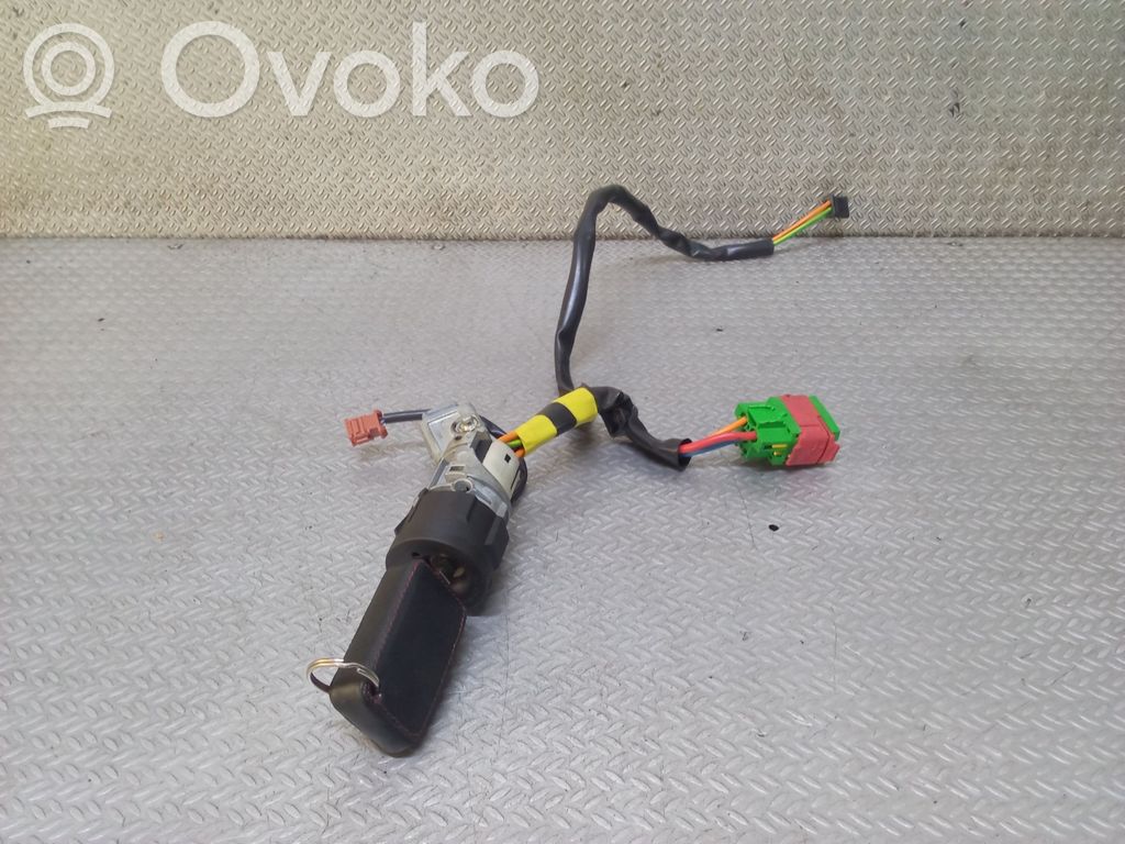 Peugeot 1007 Ignition lock 