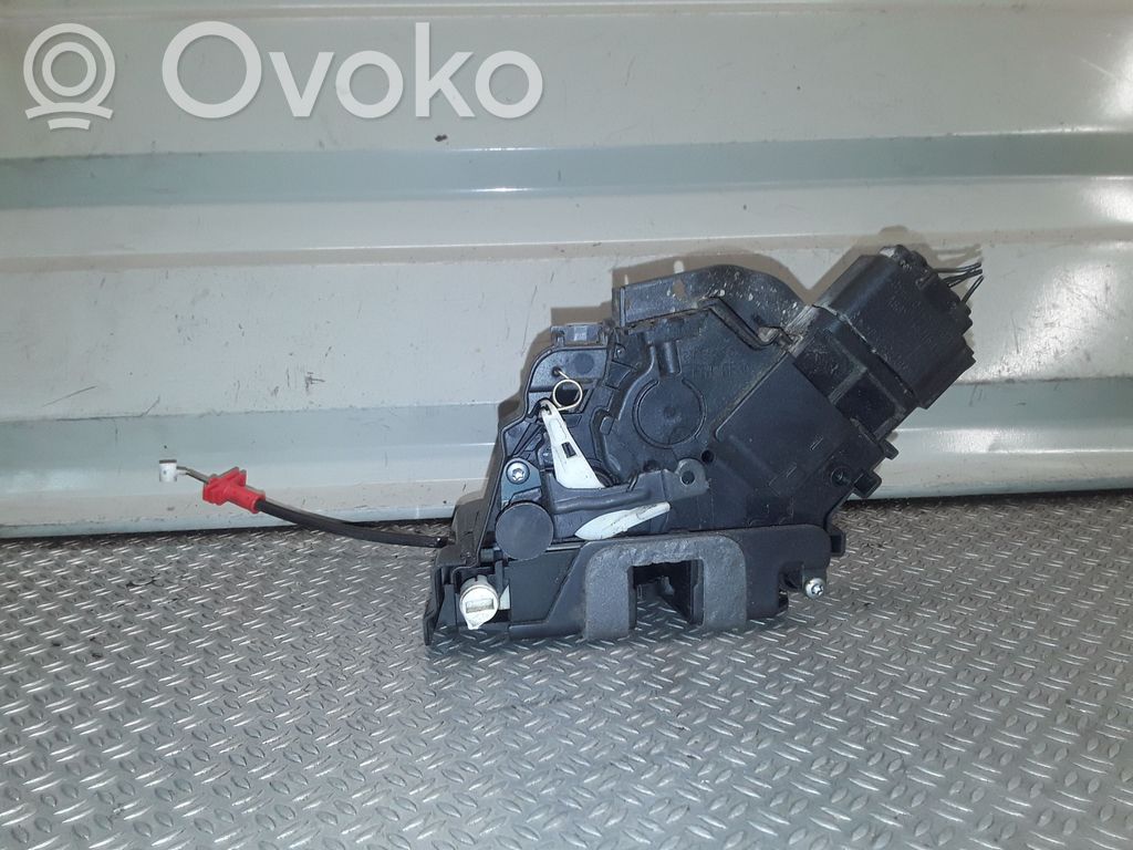 Ford Mondeo MK IV Galinių durų spyna 