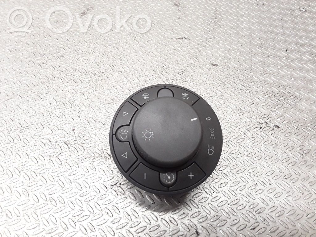 Opel Corsa D Light switch 