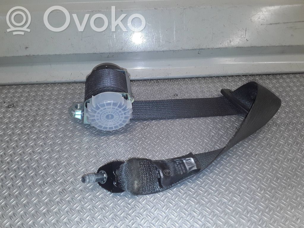 Chevrolet Cruze Rear seatbelt 