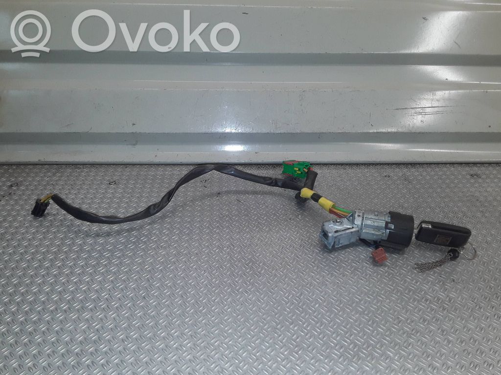 Peugeot 1007 Ignition lock 
