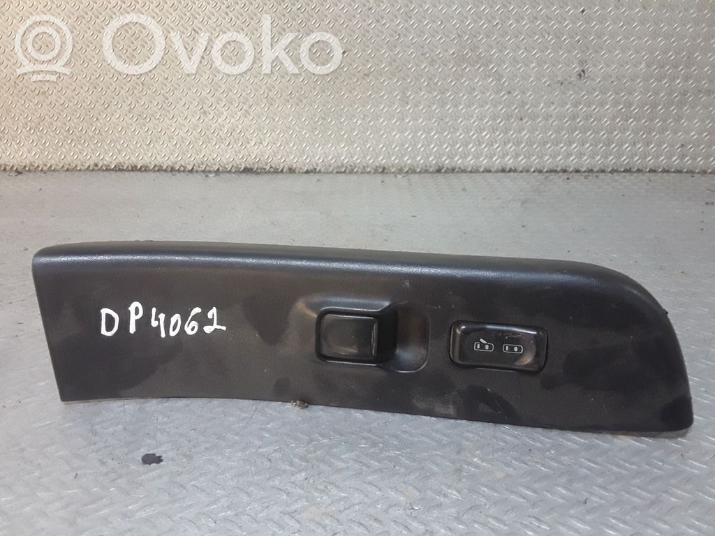 Opel Frontera B Electric window control switch 