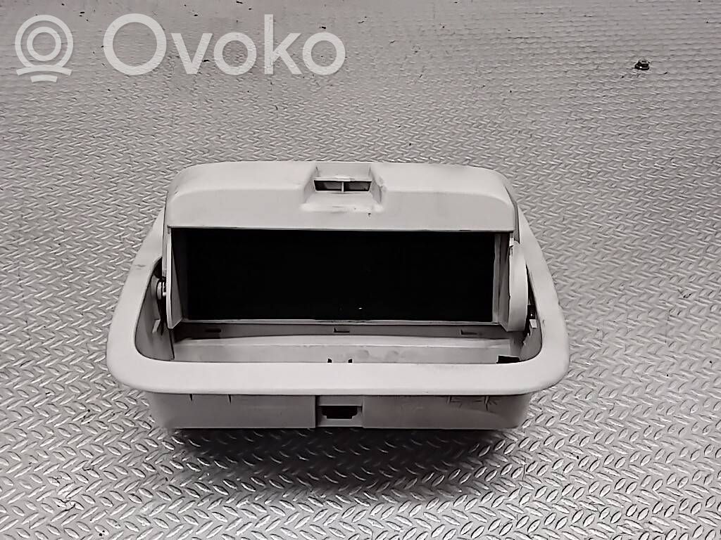 Subaru Forester SH Luz del asiento delantero 
