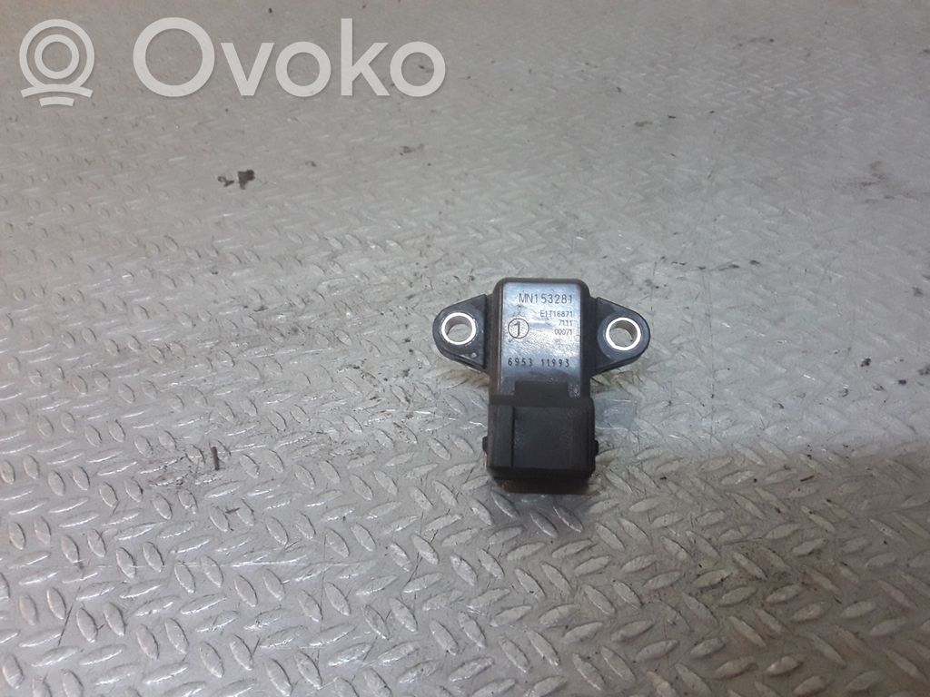 Oro slėgio daviklis   MN153281