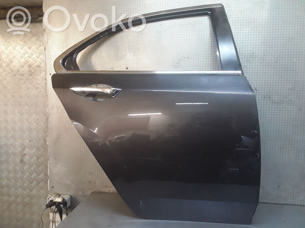 Rear door