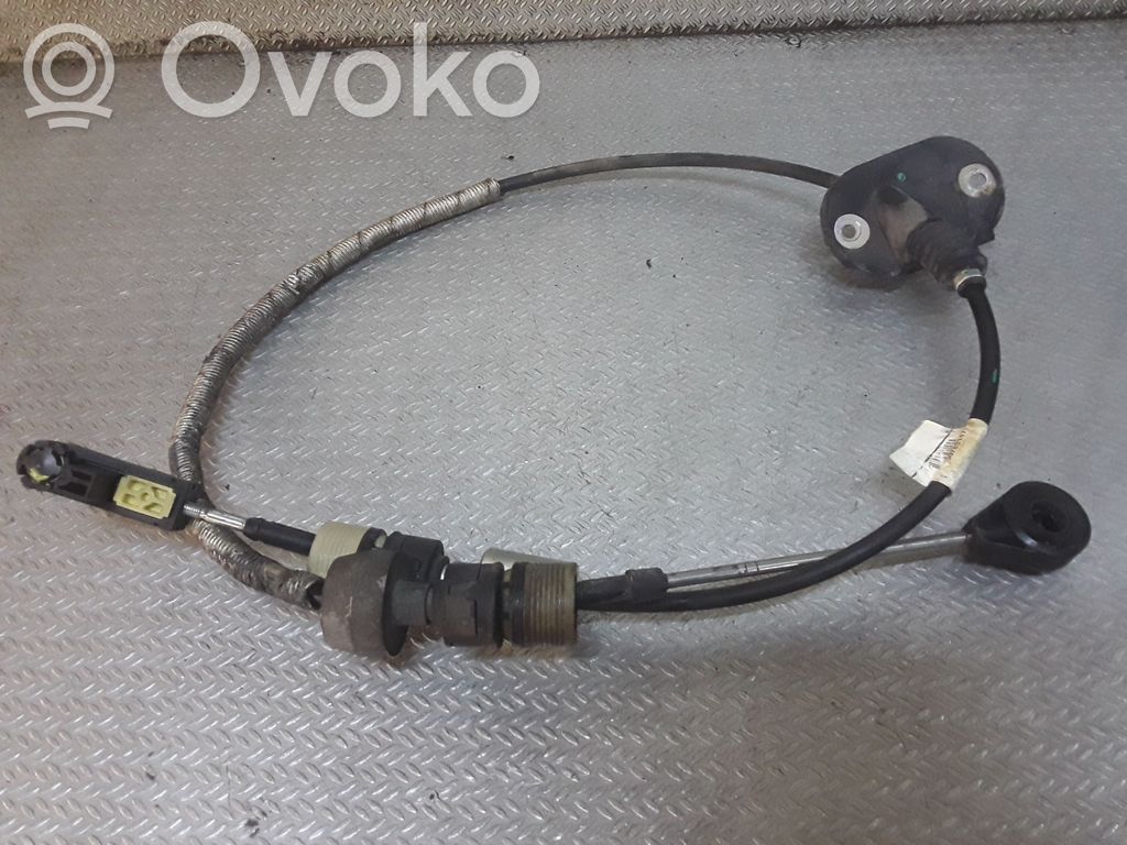 Volvo S80 Gear shift cable linkage 