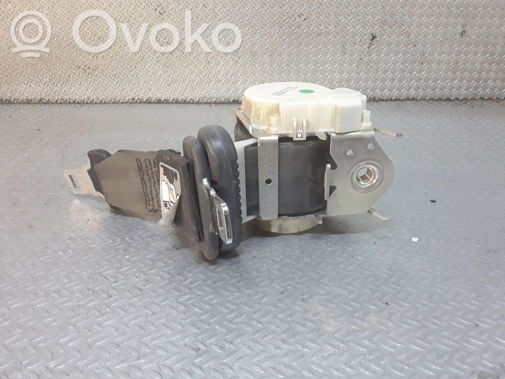 Renault Clio III Cinturón medio (trasero) 