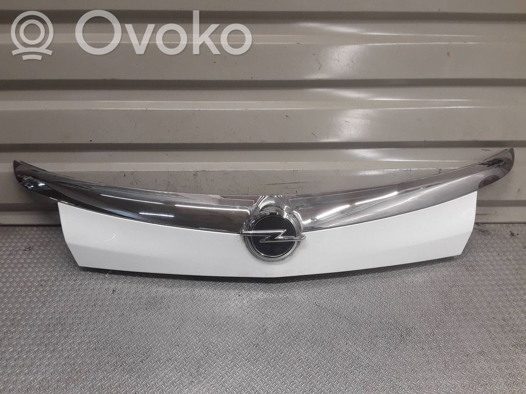 Opel Insignia A Barra luminosa targa del portellone del bagagliaio 